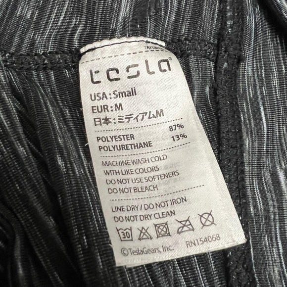 TESLA Women's Size Small Capri Leggings Activewear Athletic Workout Pants Gray - Picture 6 of 7